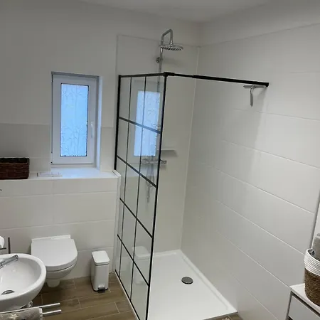 Gemuetliches Eifeler Gaestehaeuschen *